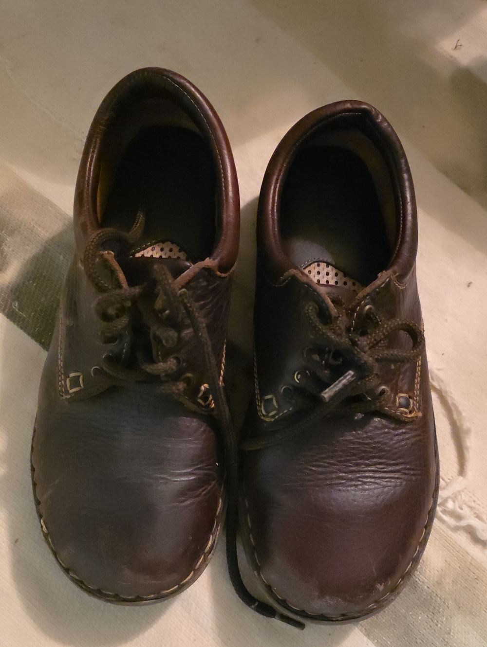 Born Men’s Dark Brown Leather Oxford Lace-Up Boots